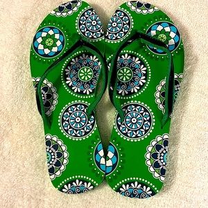 Cupcakes Green Flip Flops (NWOT)